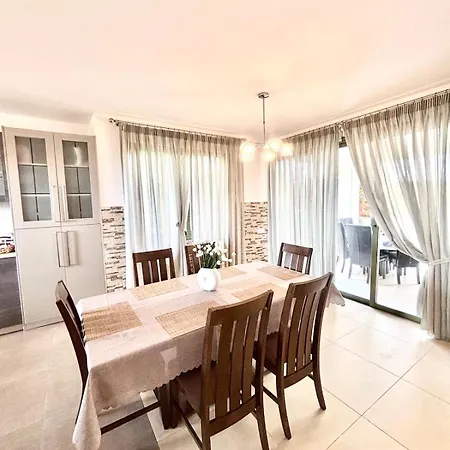 After B00klng Must Scаn Qr-c0dе --beautiful House Near Venus Ferienhaus *