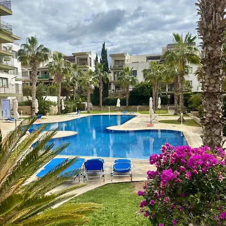 After B00klng Must Scаn Qr-c0dе --beautiful House Near Venus Ferienhaus Paphos