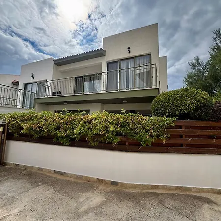 Holiday home After B00klng Must Scаn Qr-c0dе --beautiful House Near Venus