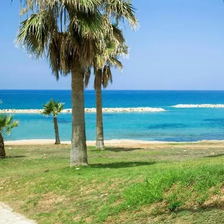 After B00klng Must Scаn Qr-c0dе --beautiful House Near Venus Holiday home