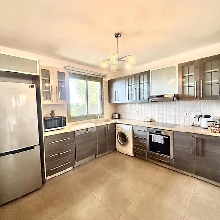 After B00klng Must Scаn Qr-c0dе --beautiful House Near Venus Holiday home Paphos