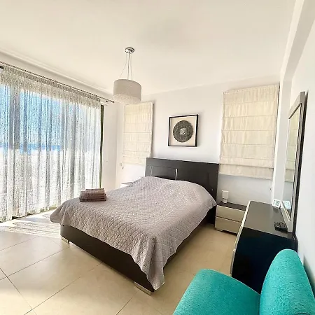 After B00klng Must Scаn Qr-c0dе --beautiful House Near Venus Paphos