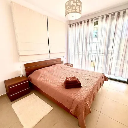 After B00klng Must Scаn Qr-c0dе --beautiful House Near Venus *