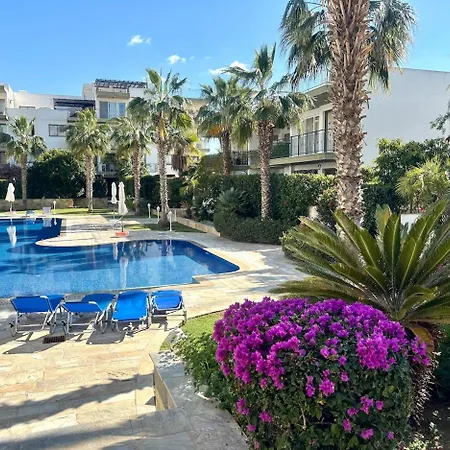 After B00klng Must Scаn Qr-c0dе --beautiful House Near Venus *